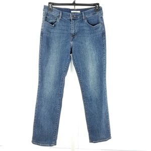 Levi Women 505 Jeans Size 31 Straight Leg
